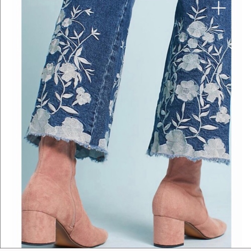 Anthro Pilcro floral flared crop—25 NWT - Picture 2 of 7